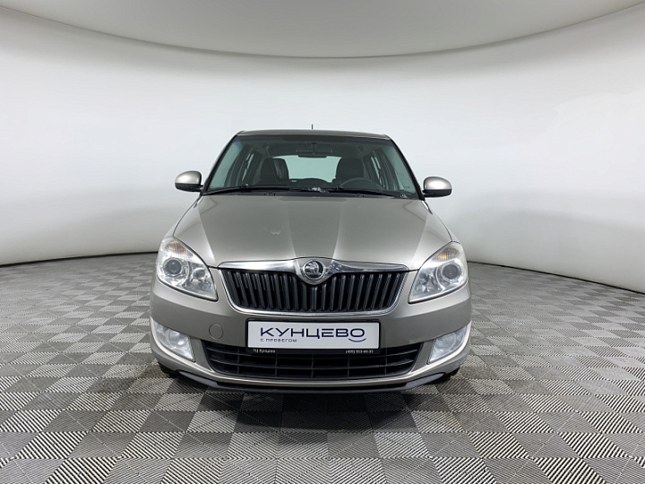 SKODA Fabia 1.2, 2014 года, Механика, БЕЖЕВЫЙ