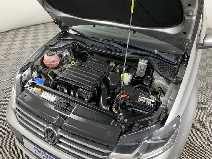 VOLKSWAGEN Polo 1.6, 2019 года, Автоматическая, СЕРЫЙ