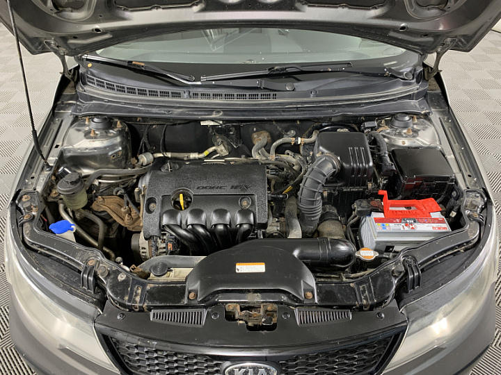 KIA Cerato 1.6, 2010 года, Механика, СЕРЫЙ