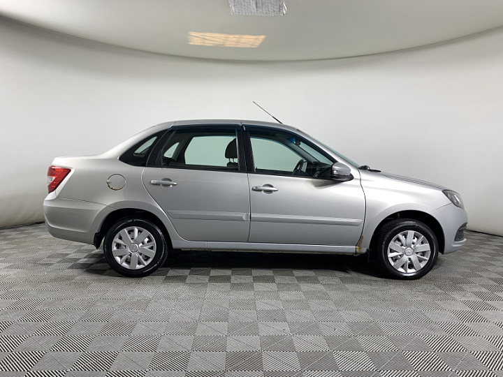 Lada Granta 1.6, 2018 года, Автоматическая, Серебристый