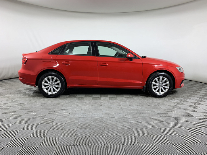 AUDI A3 1.4, 2016 года, Робот, КРАСНЫЙ