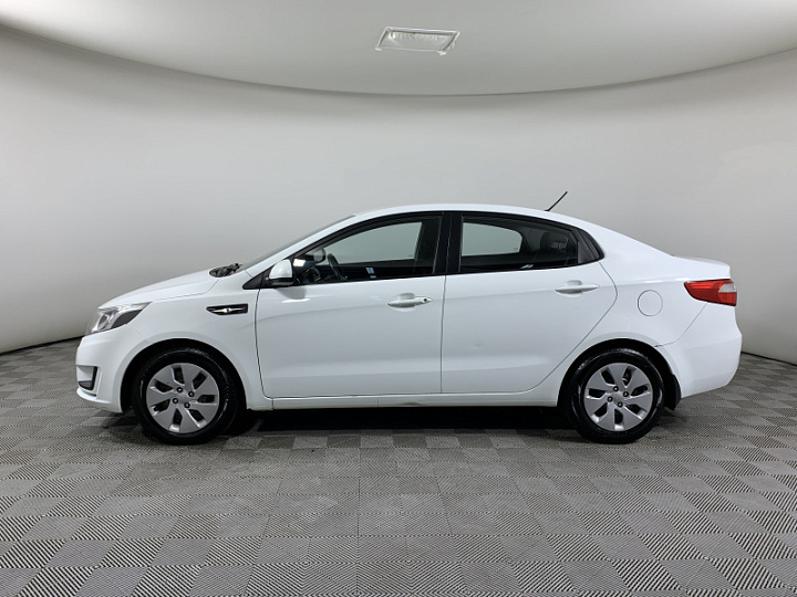 KIA Rio 1.4, 2014 года, Автоматическая, БЕЛЫЙ