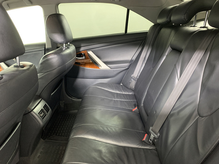 TOYOTA Camry 2.4, 2008 года, Автоматическая, Серебристый