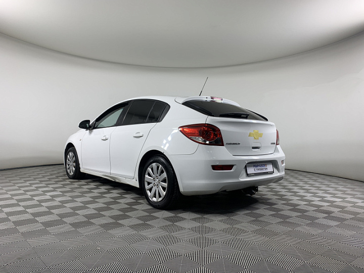 CHEVROLET Cruze 1.8, 2013 года, Механика, БЕЛЫЙ