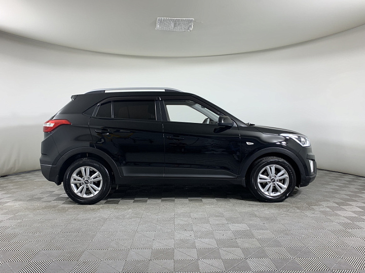 Hyundai Creta 1.6, 2017 года, Автоматическая, ЧЕРНЫЙ
