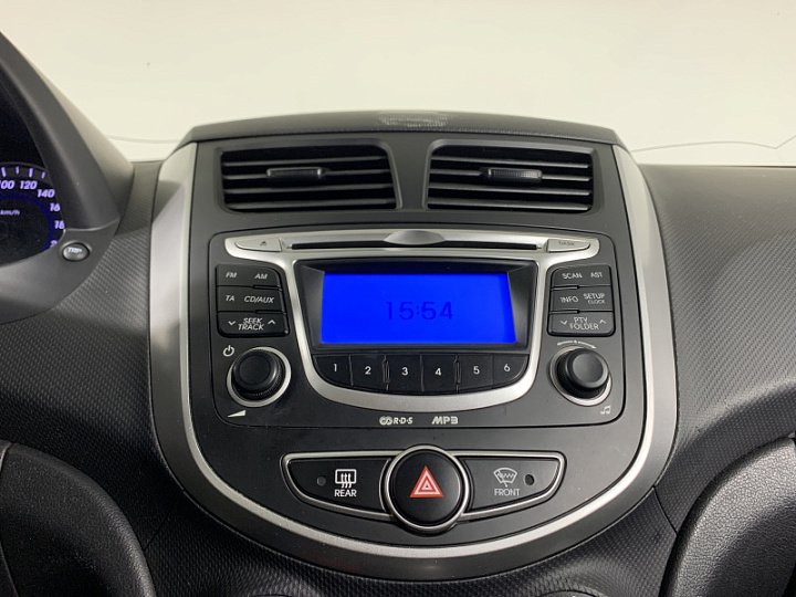 HYUNDAI Solaris 1.4, 2013 года, Автоматическая, Черно-Серый