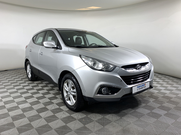 HYUNDAI ix35 2, 2012 года, Автоматическая, Серебристый