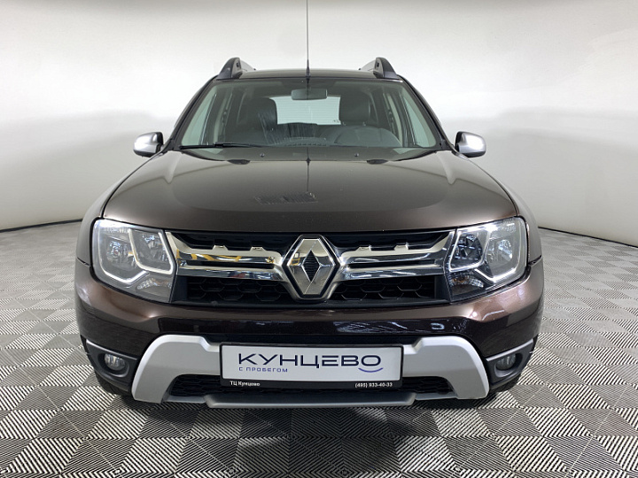 Renault Duster 1.5, 2018 года, Механика, Темно-коричневый