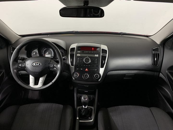 KIA Ceed 1.6, 2012 года, Механика, КРАСНЫЙ