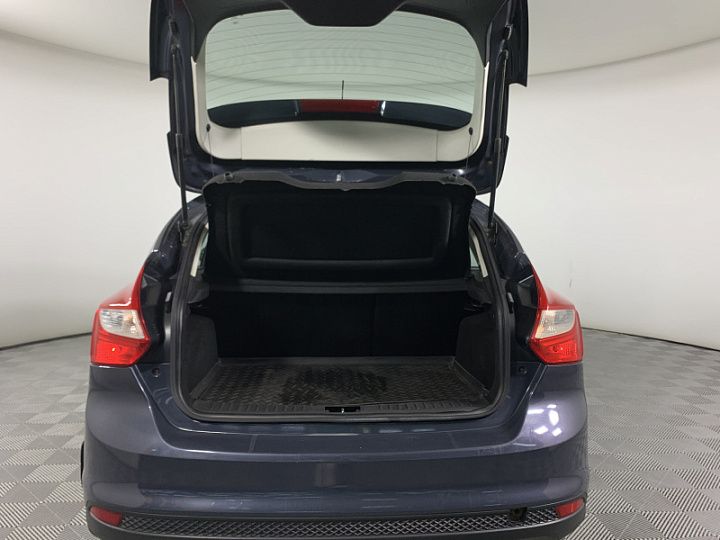 FORD Focus 1.6, 2012 года, Механика, ТЕМНО-СЕРЫЙ