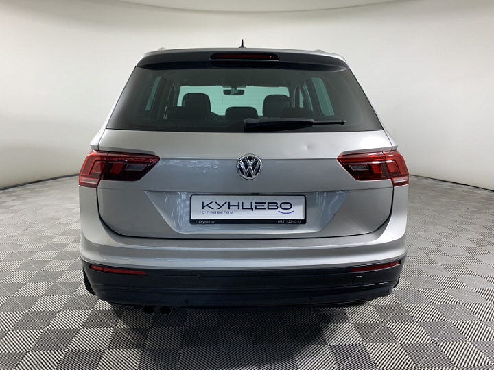 VOLKSWAGEN Tiguan 1.4, 2017 года, Робот, Серебристый
