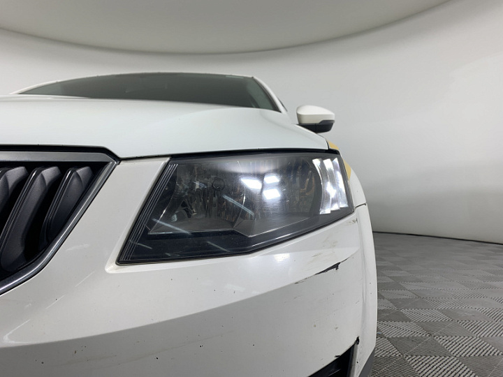 SKODA Octavia 1.2, 2013 года, Робот, БЕЛЫЙ ЖЕЛТЫЙ СЕРЫЙ
