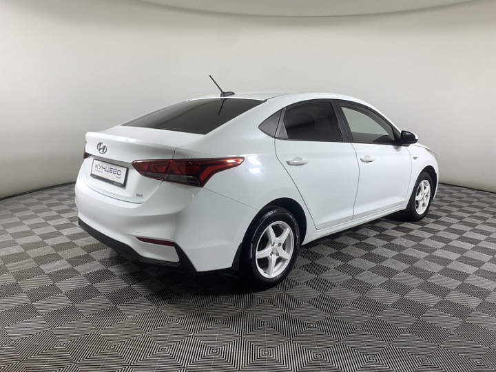 Hyundai Solaris 1.6, 2017 года, Автоматическая, Белый