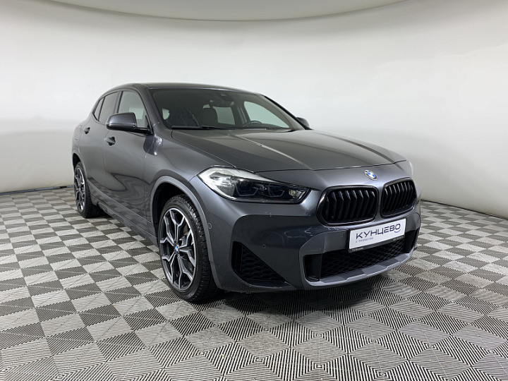 BMW X2 2, 2020 года, Автоматическая, СЕРЫЙ