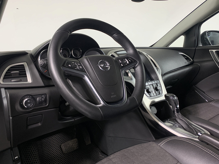 OPEL Astra 1.4, 2012 года, Автоматическая, ЧЕРНЫЙ