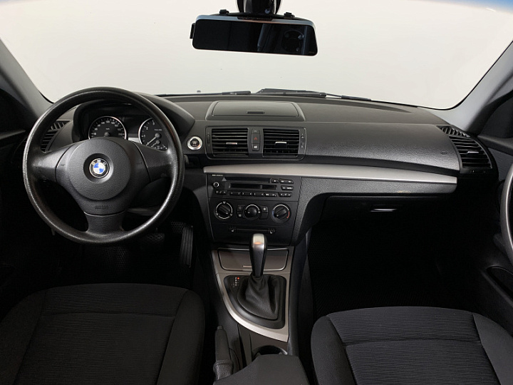 BMW 1 серии 2, 2010 года, Автоматическая, БЕЛЫЙ