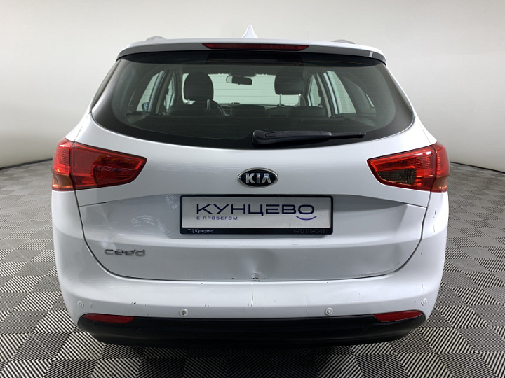 KIA Ceed 1.6, 2017 года, Автоматическая, БЕЛЫЙ