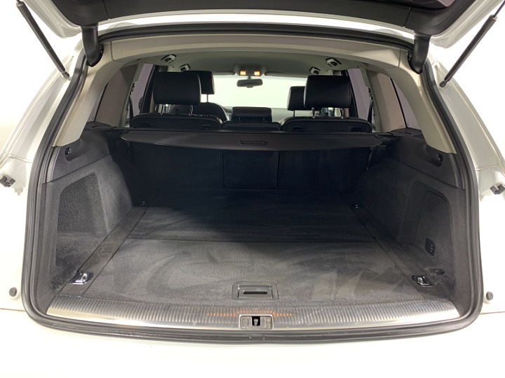 AUDI Q7 3, 2012 года, Автоматическая, БЕЛЫЙ