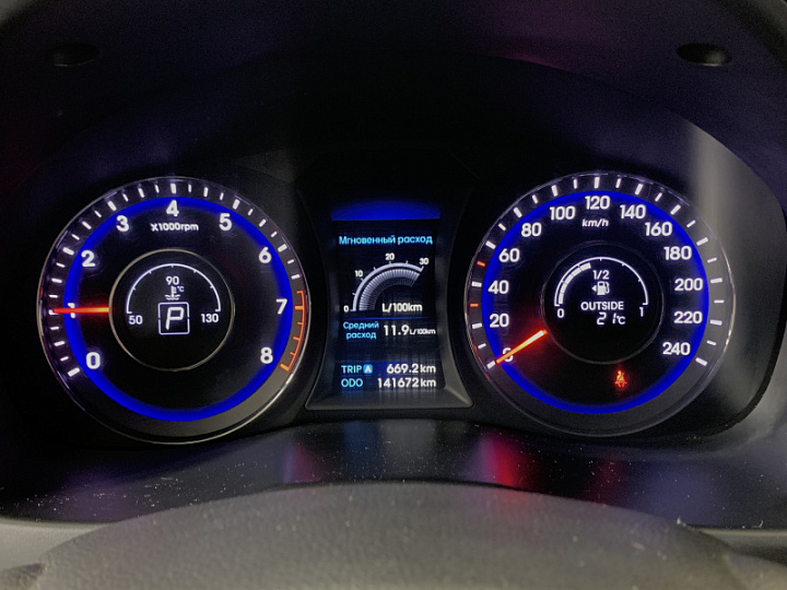 Hyundai i40 2, 2013 года, Автоматическая, Серый