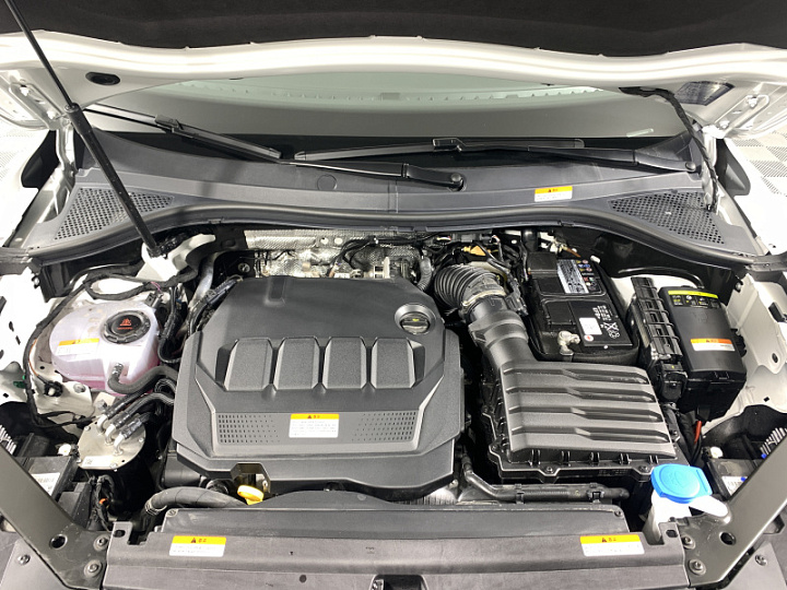 VOLKSWAGEN Tiguan 2, 2022 года, Робот, БЕЛЫЙ