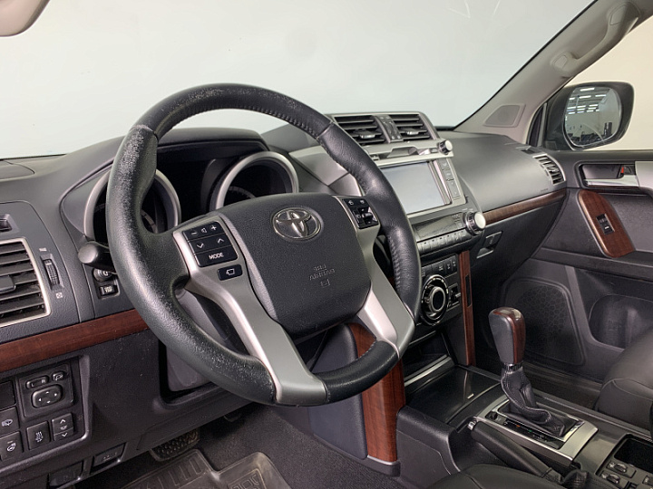 TOYOTA Land Cruiser Prado 2.8, 2015 года, Автоматическая, ЧЕРНЫЙ