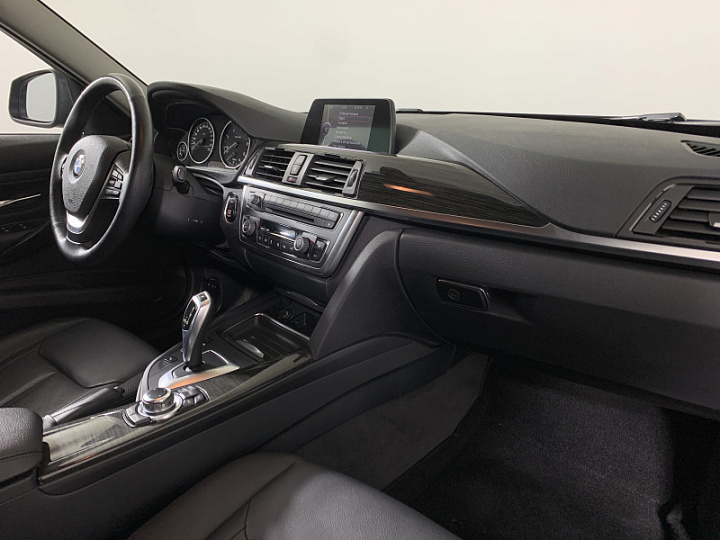 BMW 3 серии 2, 2013 года, Автоматическая, ЧЕРНЫЙ