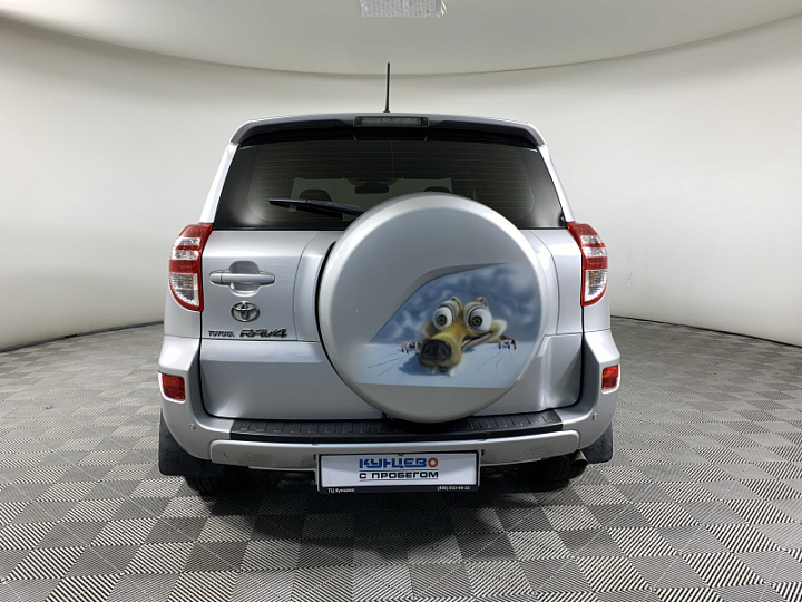 TOYOTA RAV4 2, 2010 года, Вариатор, Серебристый