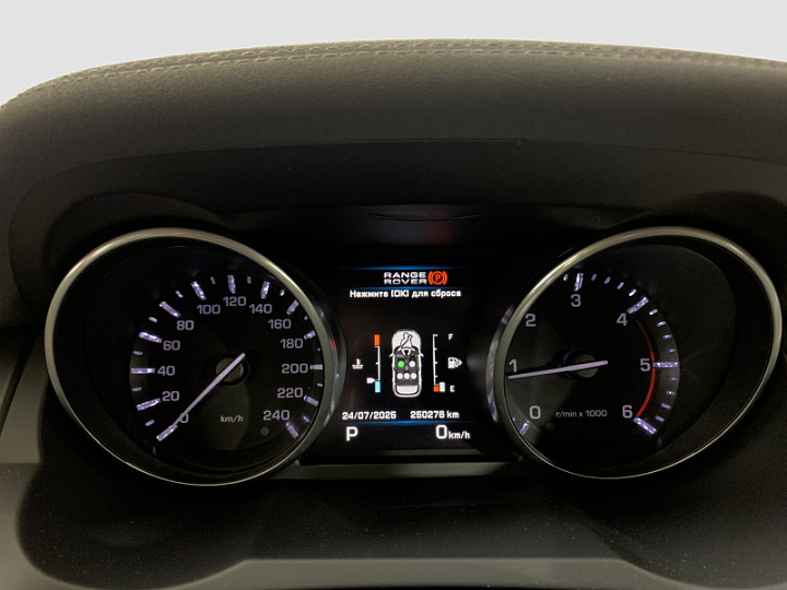 LAND ROVER Range Rover Evoque 2.2, 2013 года, Автоматическая, БЕЛЫЙ