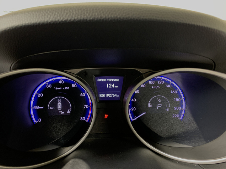 HYUNDAI ix35 2, 2013 года, Автоматическая, БЕЛЫЙ