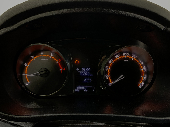 Lada Granta 1.6, 2023 года, Механика, БЕЛЫЙ