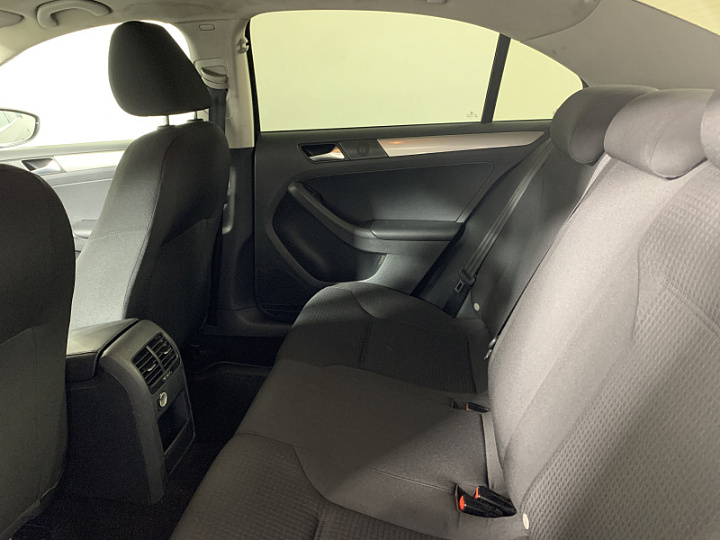 VOLKSWAGEN Jetta 1.6, 2016 года, Механика, ЧЕРНЫЙ