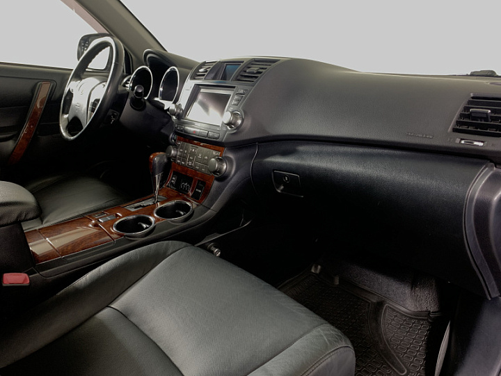 Toyota Highlander 3.5, 2011 года, Автоматическая, Черный