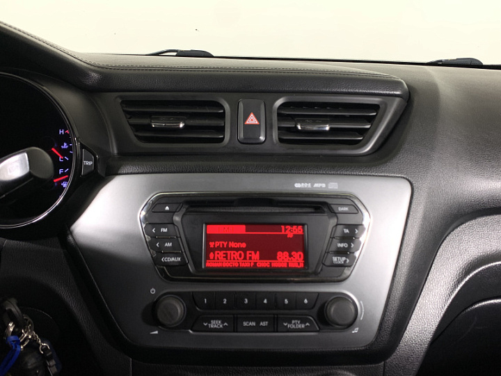 KIA Rio 1.6, 2014 года, Автоматическая, Серый