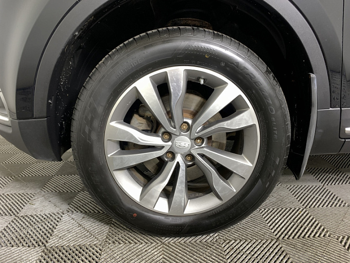 Geely Atlas 2.4, 2019 года, Автоматическая, Черный