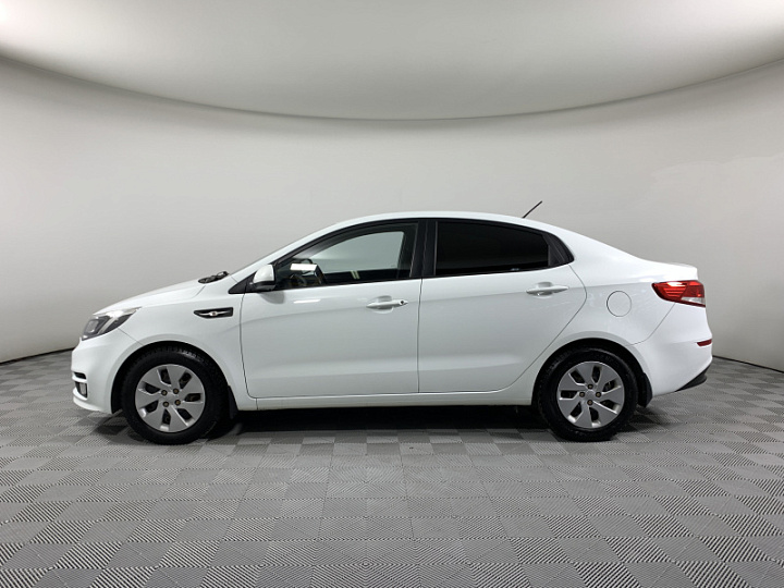 KIA Rio 1.6, 2015 года, Механика, БЕЛЫЙ