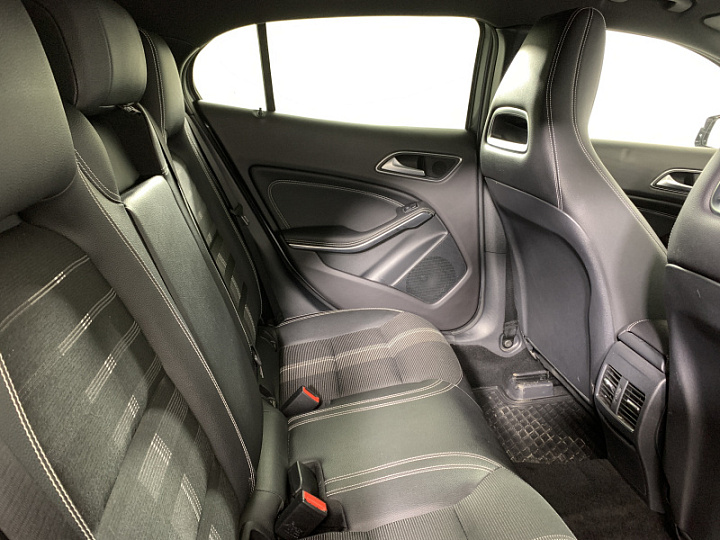 MERCEDES-BENZ GLA 1.6, 2019 года, Робот, СЕРЫЙ