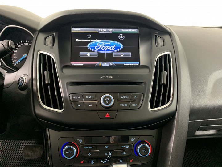 FORD Focus 1.5, 2016 года, Автоматическая, Серо-коричневый