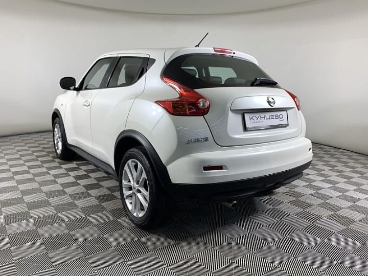 NISSAN Juke 1.6, 2014 года, Вариатор, БЕЛЫЙ