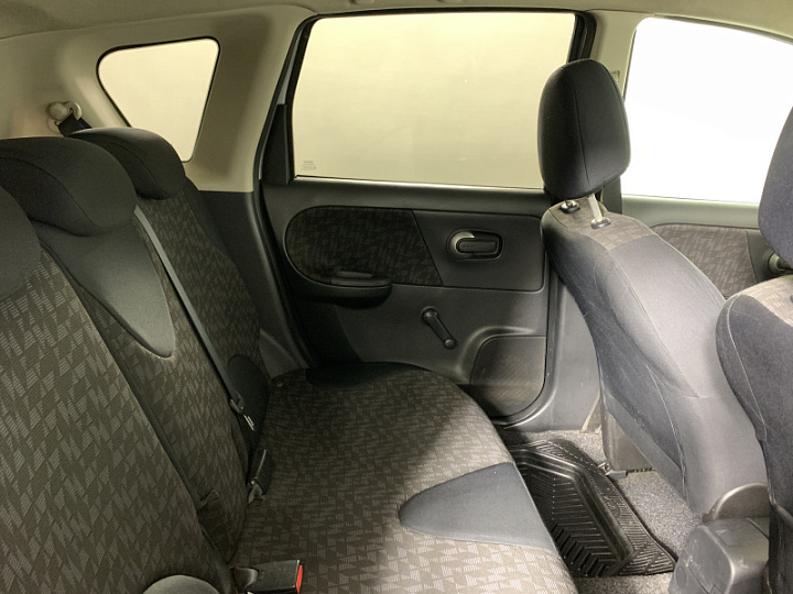 NISSAN Note 1.6, 2006 года, Автоматическая, Серебристый