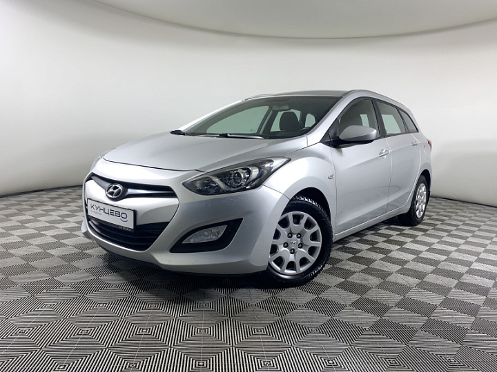 HYUNDAI i30 1.6, 2013 года, Автоматическая, Серебристый