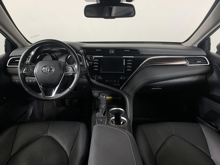 TOYOTA Camry 2.5, 2018 года, Автоматическая, Серо-коричневый
