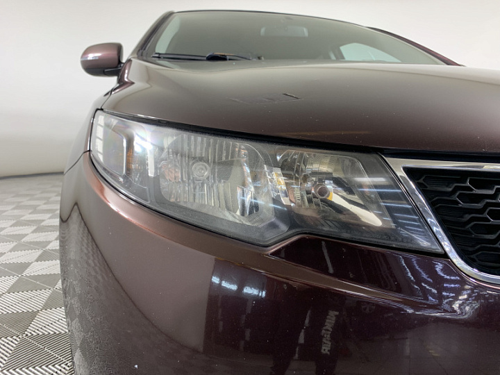 KIA Cerato 1.6, 2011 года, Автоматическая, Красный гранат