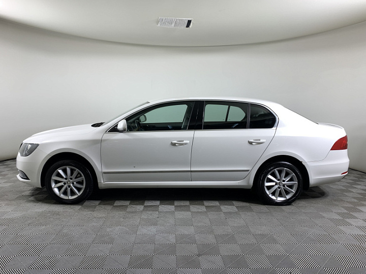 Skoda Superb 1.8, 2015 года, Автоматическая, Белый