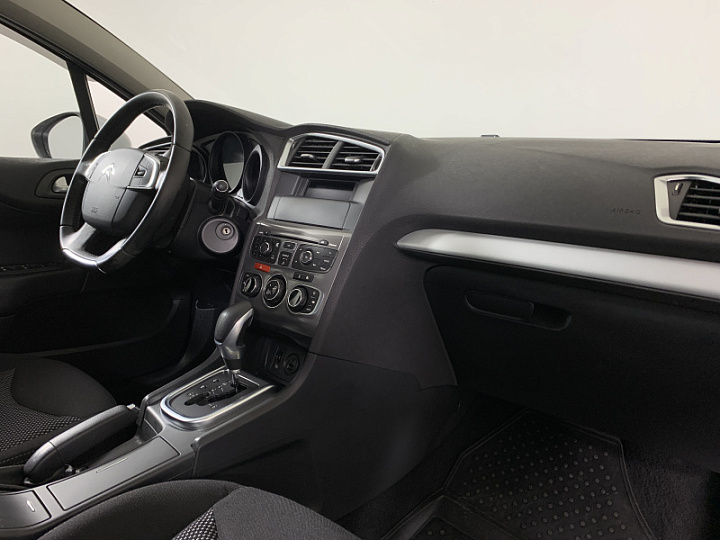 CITROEN C4 1.6, 2016 года, Автоматическая, БЕЛЫЙ