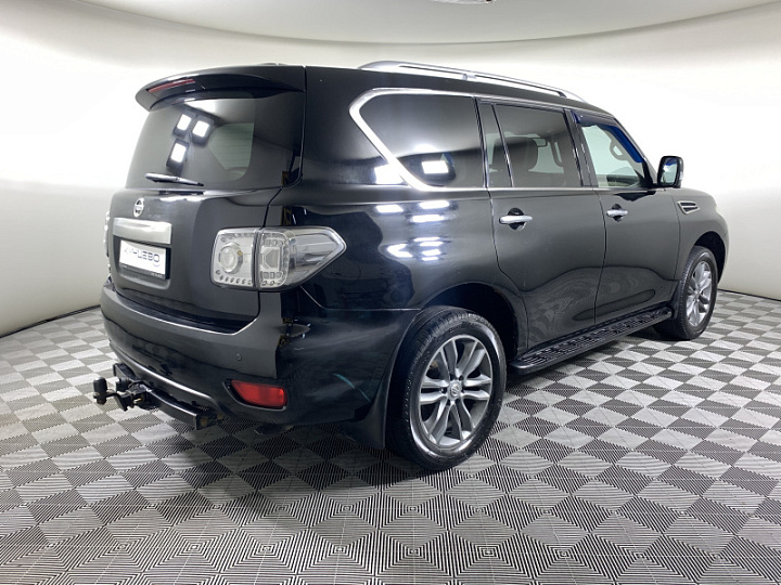 Nissan Patrol 5.6, 2010 года, Автоматическая, Черный