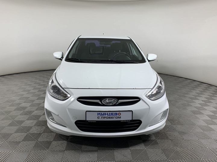 HYUNDAI Solaris 1.6, 2014 года, Автоматическая, БЕЛЫЙ