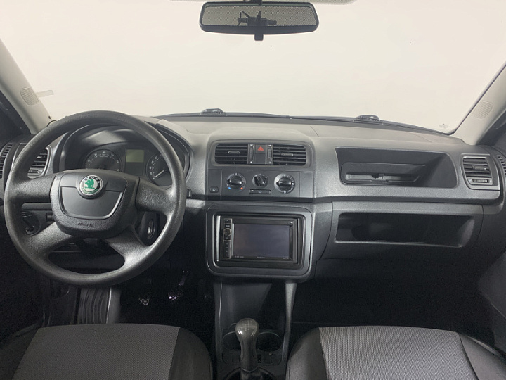 SKODA Fabia 1.2, 2012 года, Механика, ТЕМНО-СИНИЙ