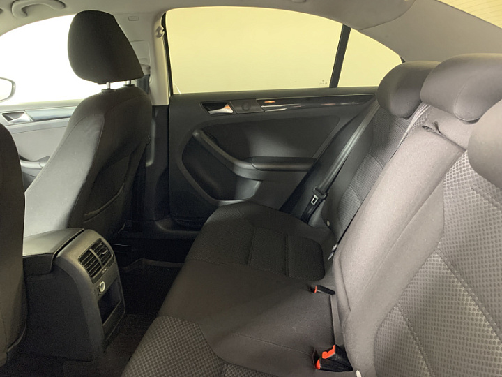 VOLKSWAGEN Jetta 1.6, 2016 года, Автоматическая, БЕЛЫЙ