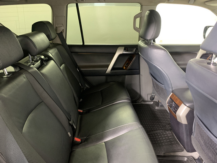 TOYOTA Land Cruiser Prado 4, 2011 года, Автоматическая, ТЕМНО-СЕРЫЙ