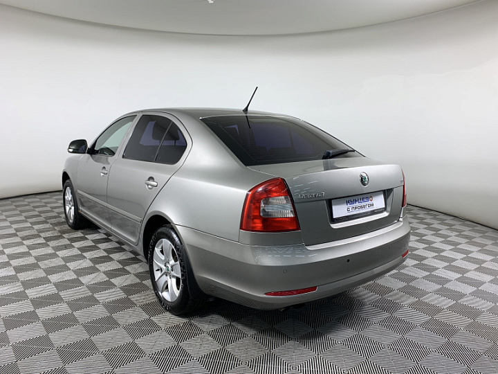 SKODA Octavia 1.8, 2012 года, Автоматическая, БЕЖЕВЫЙ